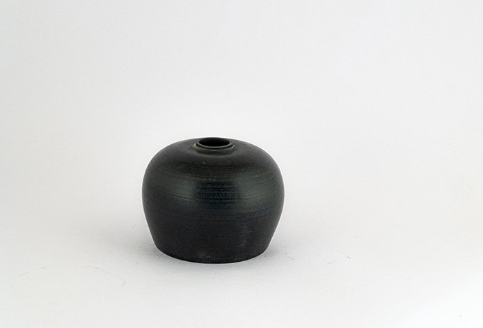 Black Pottery