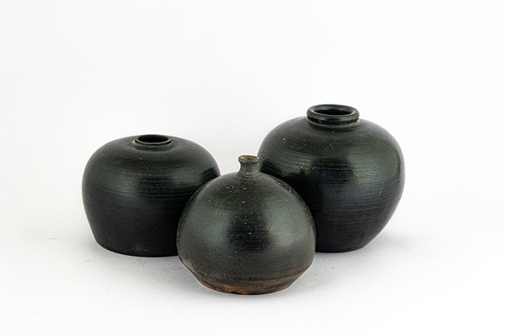 Black Pottery