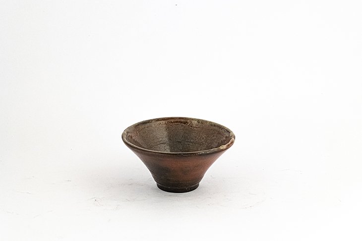 Making Diffrent Colours by Single glaze